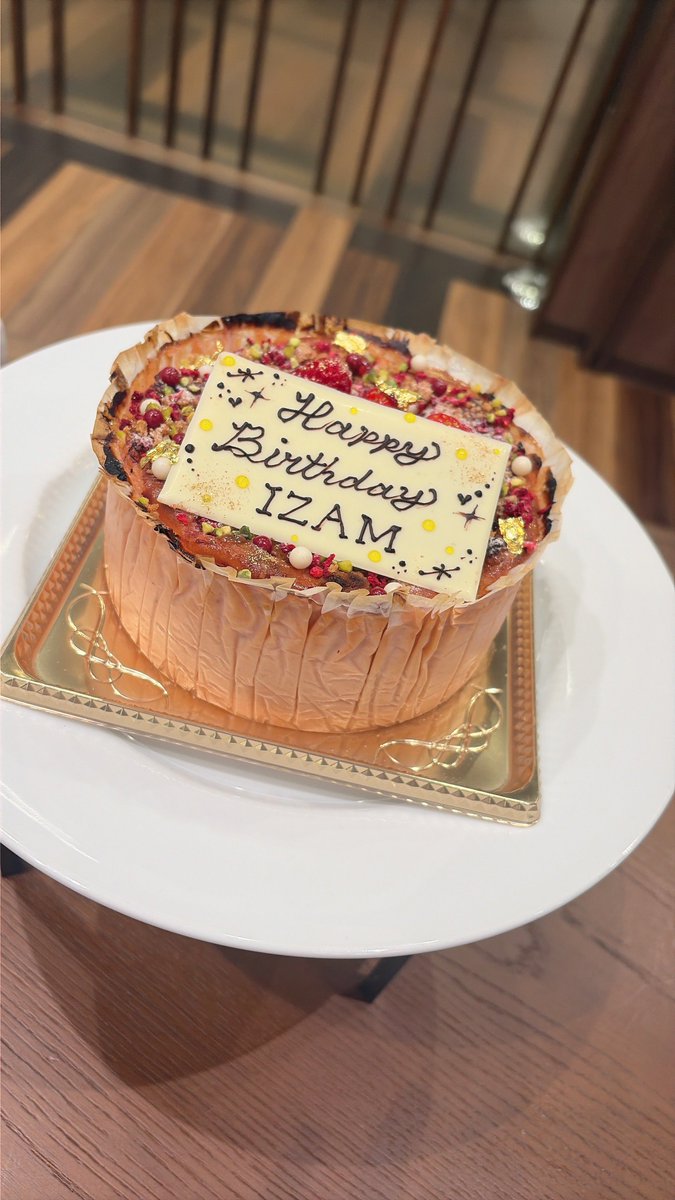 亜唯子 tweet media