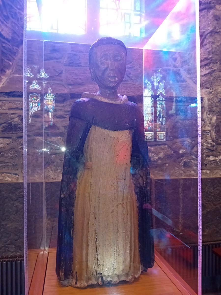 murphy_policy's tweet image. A rare survivor of the reformation in Ireland.

A statue of St Dominic, now in the Black Abbey Kilkenny.

#Kilkenny #blackabbey #ireland