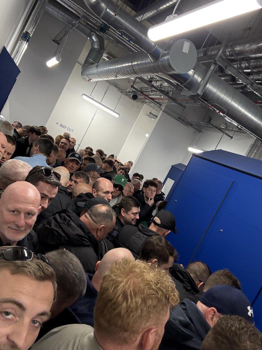 Lee Lockett tweet media