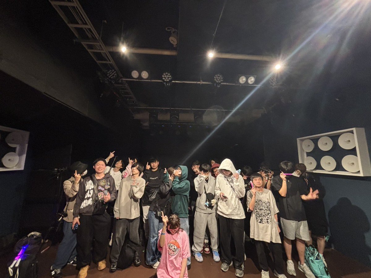 りりん tweet media