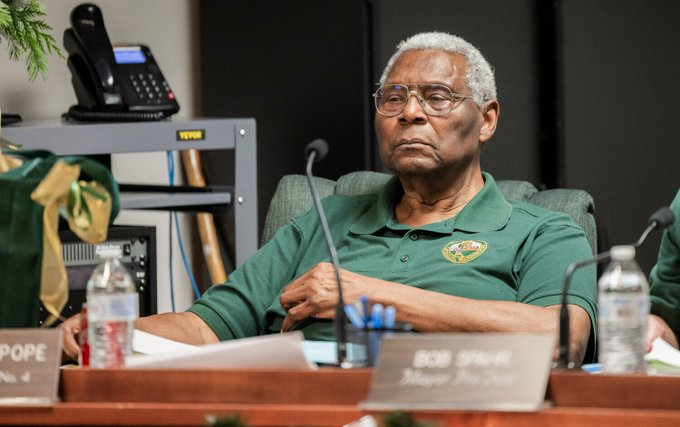 TurnSeattleRed's tweet photo. 🚨 WASHINGTON STATE — For 38 yrs, youth held at #GreenHill + #MapleLane Schools were placed in the care of a state-employed KNOWN PEDOPHILE doctor, Isaac Pope. Black, 275#, 6'5 KNOWN RAPlST
He has NEVER been charged by @GovBobFerguson or
@JayInslee or #ROSSHUNTER=Bill Gates Neighbor- a modern EPSTEIN ISLAND in WA STATE.
📊 Combined Exposure Since 2012 (since Ferguson was elected) Green Hill School Maple Lane School
🚨Estimated total youth: 4,700 to 7,300+
Now, over 800 former residents have come forward in lawsuits alleging sexual abuse during medical exams.
These lawsuits involve failures tied to agencies including @waDCYF Washington State Department of Social and Health Services and Washington State Department of Children, Youth, and Families @waDSHS.
This is not rumor — it is in court.
⚖️ Cases are moving toward proceedings this October.
Since my post yesterday, 4 more individuals have come forward. DM me if you prefer.
If you were at either facility and something happened — especially during medical care — you are NOT alone. (I personally care about you, I'm a Chaplain)
You can come forward CONFIDENTIALLY (I recommend outside the state system):
🔗National Sexual Assault Hotline (24/7, confidential): https://t.co/oO4IwoW9RF ☎️
🔗Civil rights attorneys actively reviewing these cases: https://t.co/dU6A8DDhvN
You do NOT have to go public. You can speak to someone safely first. #WashingtonState #GreenHill #MapleLane #SpeakUp #ProtectKids #DrIsaacPope #WashingtonCoverUp #GreenHillAbuse #MapleLaneAbuse
@JayInslee
@GovBobFerguson
@SecRossHunter #ProtectOurKids #ChildAbuseScandal
⬇️🔗⬇️🔗CLICK ⬇️Pedo Monster 275# 6'5 RAPlST
LINK HERE⬇️
https://t.co/ES94sscFsc