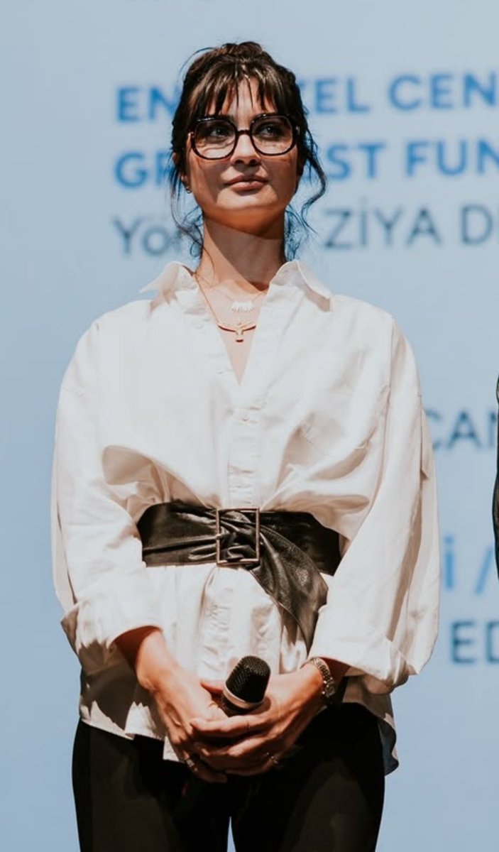 Yesenia 🦋 tweet media