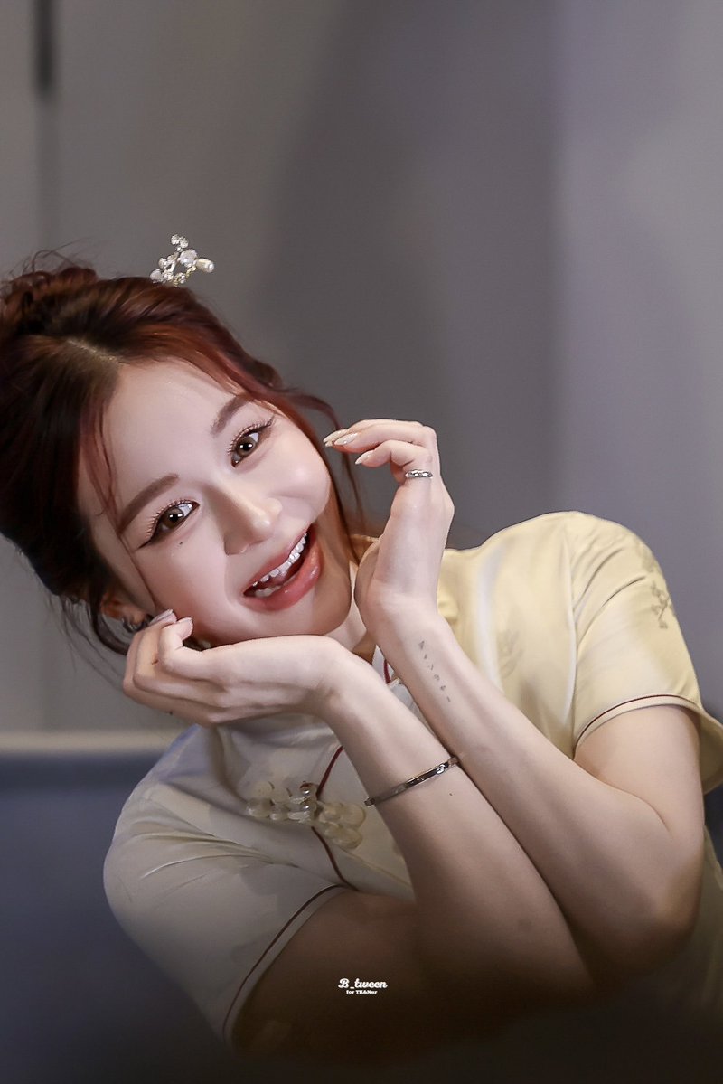 B_tween📸 tweet media