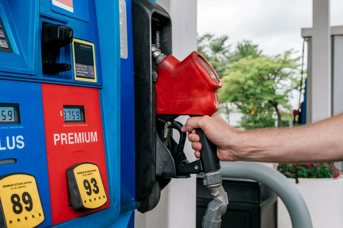 ThreeLegPants's tweet photo. Just got gas for my car.  

There's a warning label on the gas nozzle NOT to place it in your rectum. https://t.co/LoE8wx2fZv