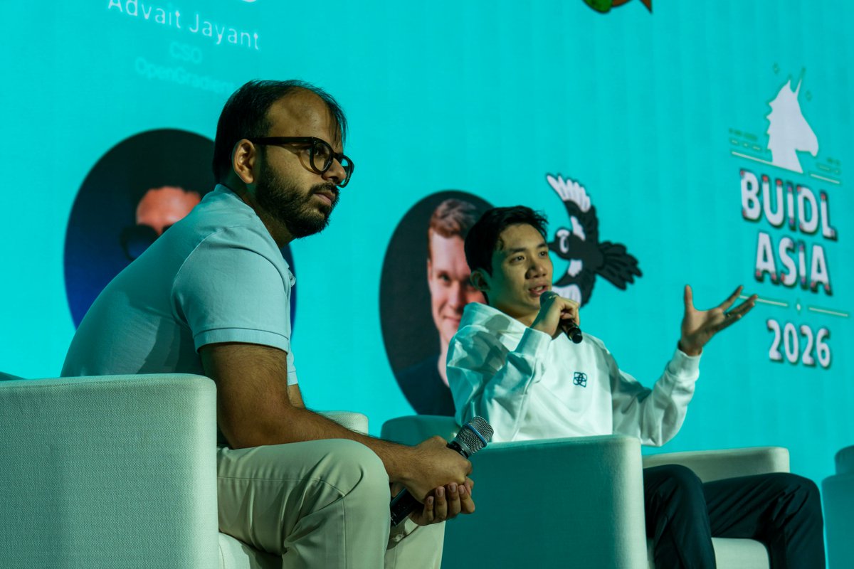 OpenGradient (∇, ∇) tweet media