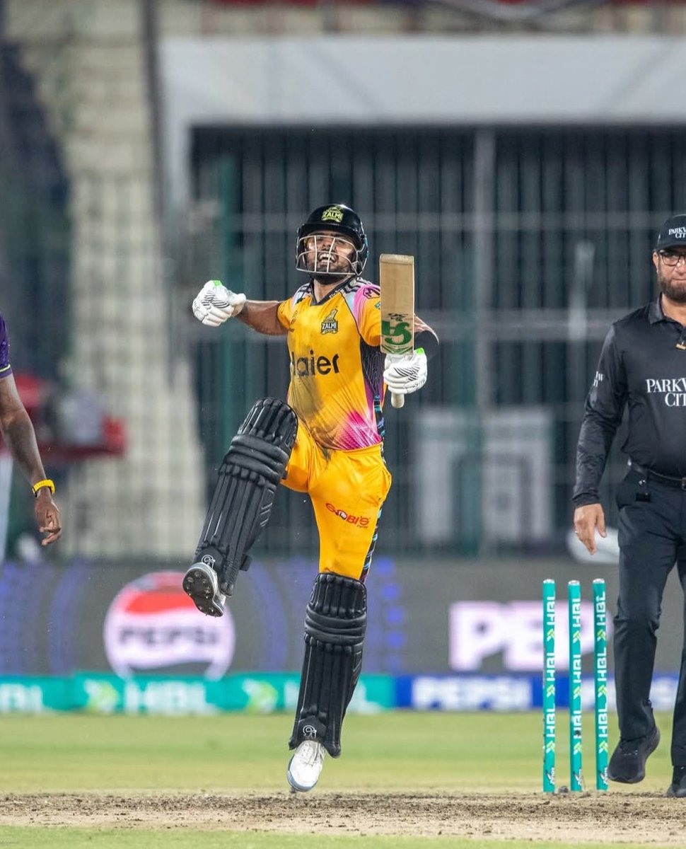 lemeasad_'s tweet photo. The finest response of the king .

#babar 👑 
#psl2026 https://t.co/0kOu9Jvxig