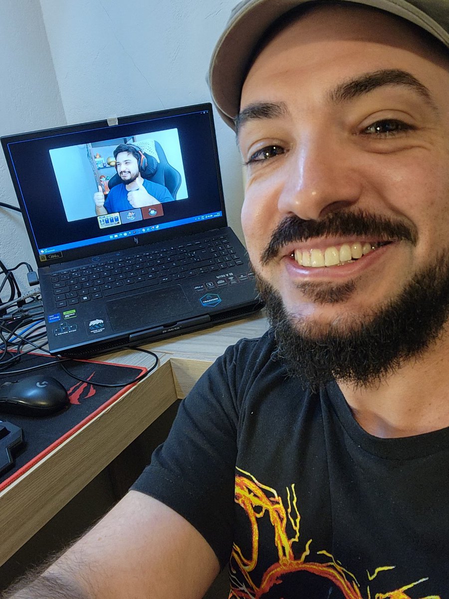 Começou a nossa live de Pokémon Stadium com o Joyro

Twitch.tv/alissonsuriani