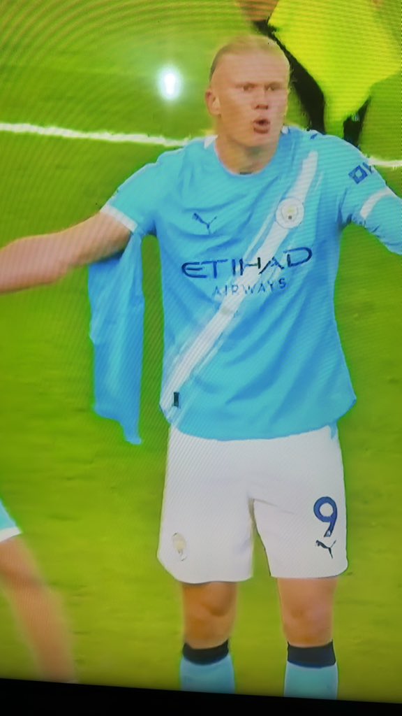 Tshemedi tweet media