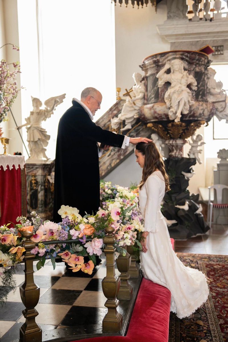 laudablePractice tweet media