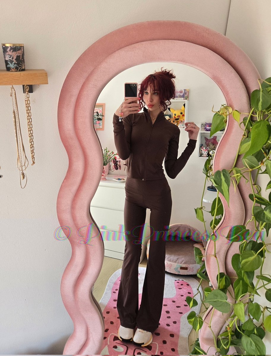 Goddess Beatrice | Pink Princess ✨ tweet media