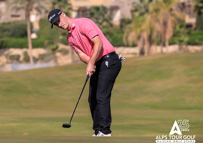 golfouest's tweet image. Golf. Alps Tour - Dreamland Open: Maxime Legros (-7) prend la tête dès le début du tournoi en Égypte. #golf #alps #golffrance
ouest-france.fr/sport/golf/alp…