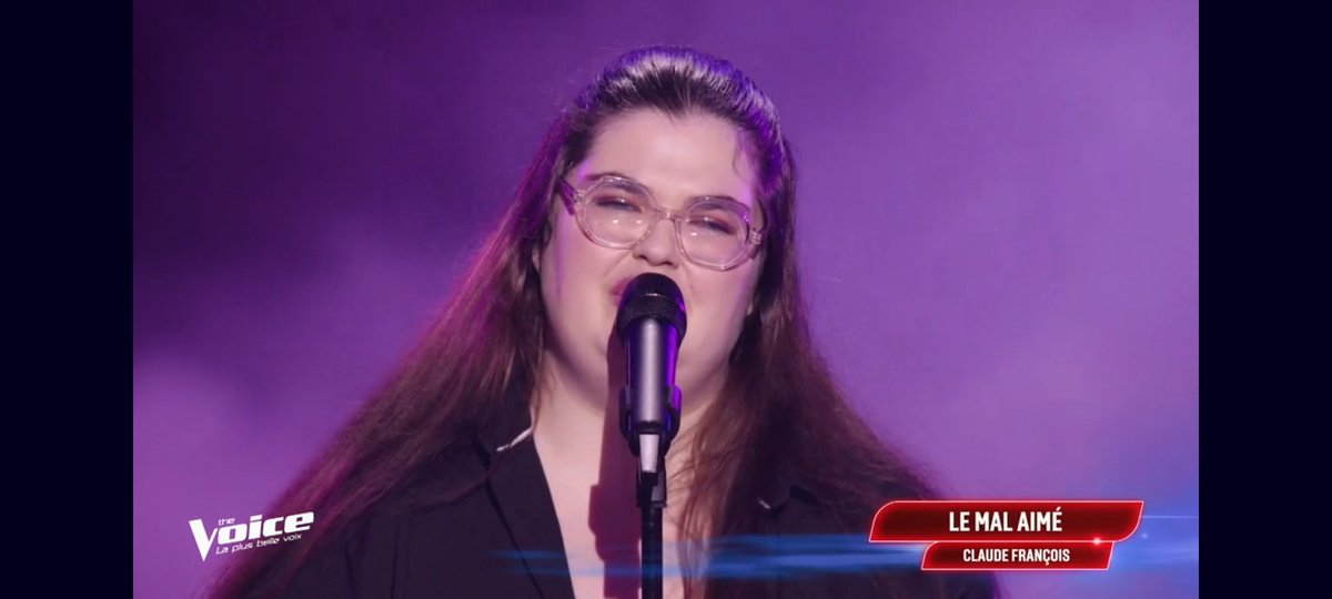 fabien_fichaux's tweet image. Le prochain talent s'appelait Lara, elle a chantée "Le mal aimé" de Claude François, aucun coach ne s'est retourné #TheVoice