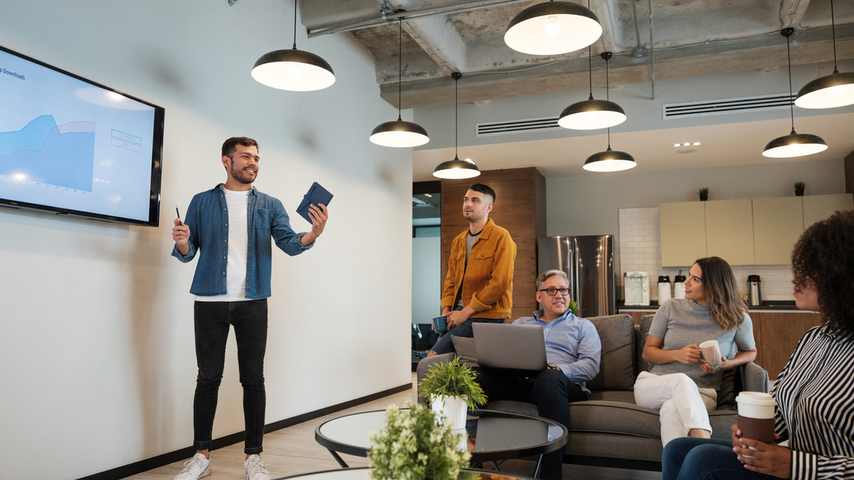 EsMyCleaning's tweet image. El marketing digital ya no es opcional 🚀

No tengas miedo de invertir.
El crecimiento llega cuando te ven, te conocen y te eligen💪.

En EMCB te ayudamos a hacer crecer tus cifras 📈

#MarketingDigital #Negocios #Crecimiento #EMCB