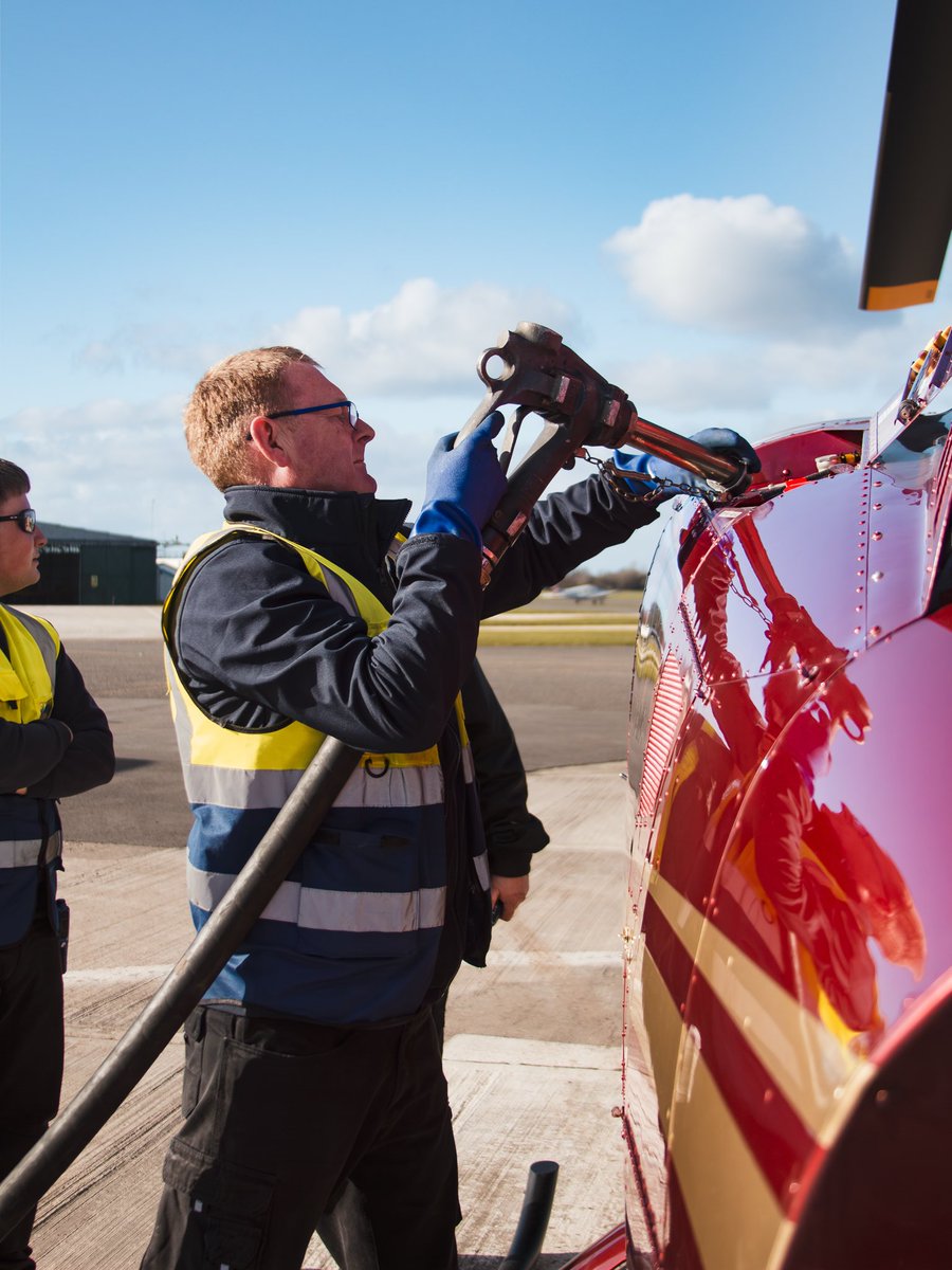 Wolverhampton Halfpenny Green Airport tweet media