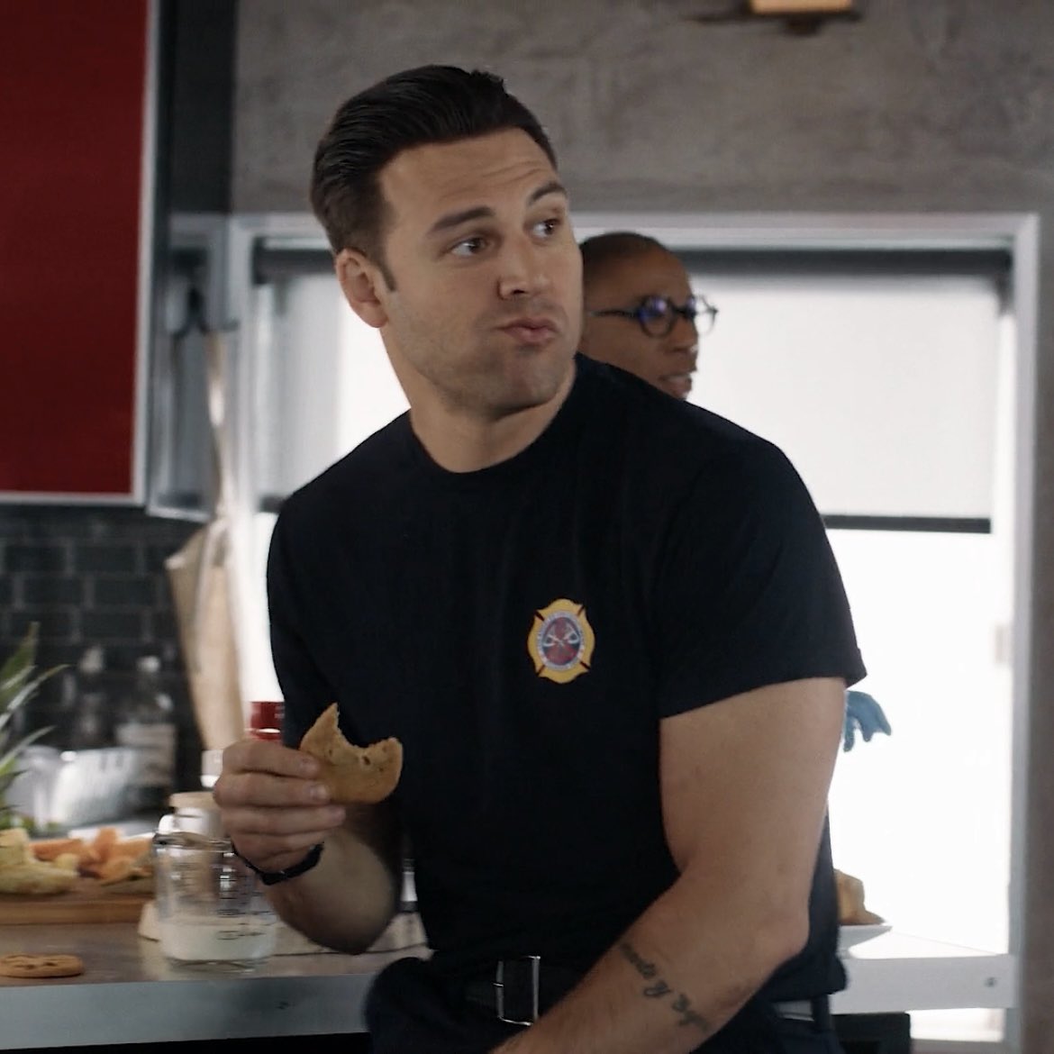 byebuddies's tweet image. missing cookie monster eddie so bad today