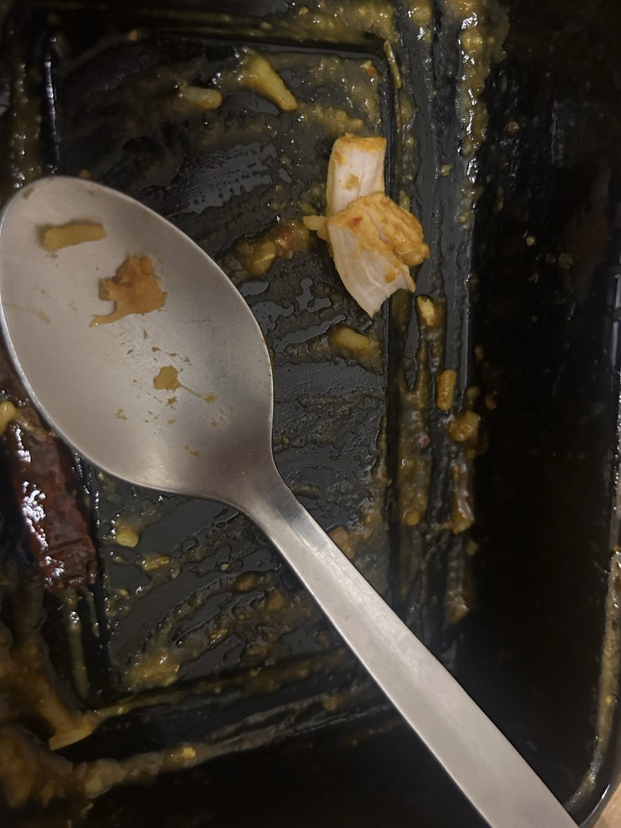 ramilkg's tweet image. I ordered daal khichdi from Mebo by Aditi. (Noida , hajipur), I got chicken pierce into daal khichdi . I am pure veg person , you guys have vitiated my religion by putting non veg into my food. This is not acceptable at all. Zomato .#zomato, @deepigoyal
