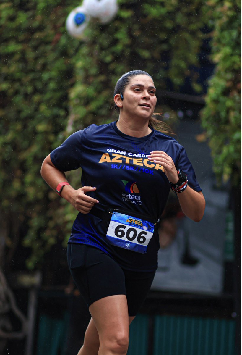 annagzz's tweet photo. Lluvia, desvelo y aún así aquí estoy 🏅
Porque no siempre es motivación, a veces es pura disciplina. 🔥
Hacer lo que toca, incluso cuando cuesta… Y al final, también es bonito ver de lo que eres capaz. ✨
#km #sundaymorningrun #rainingday☔ #mindfulness #mty https://t.co/nwk3Fi41Nt