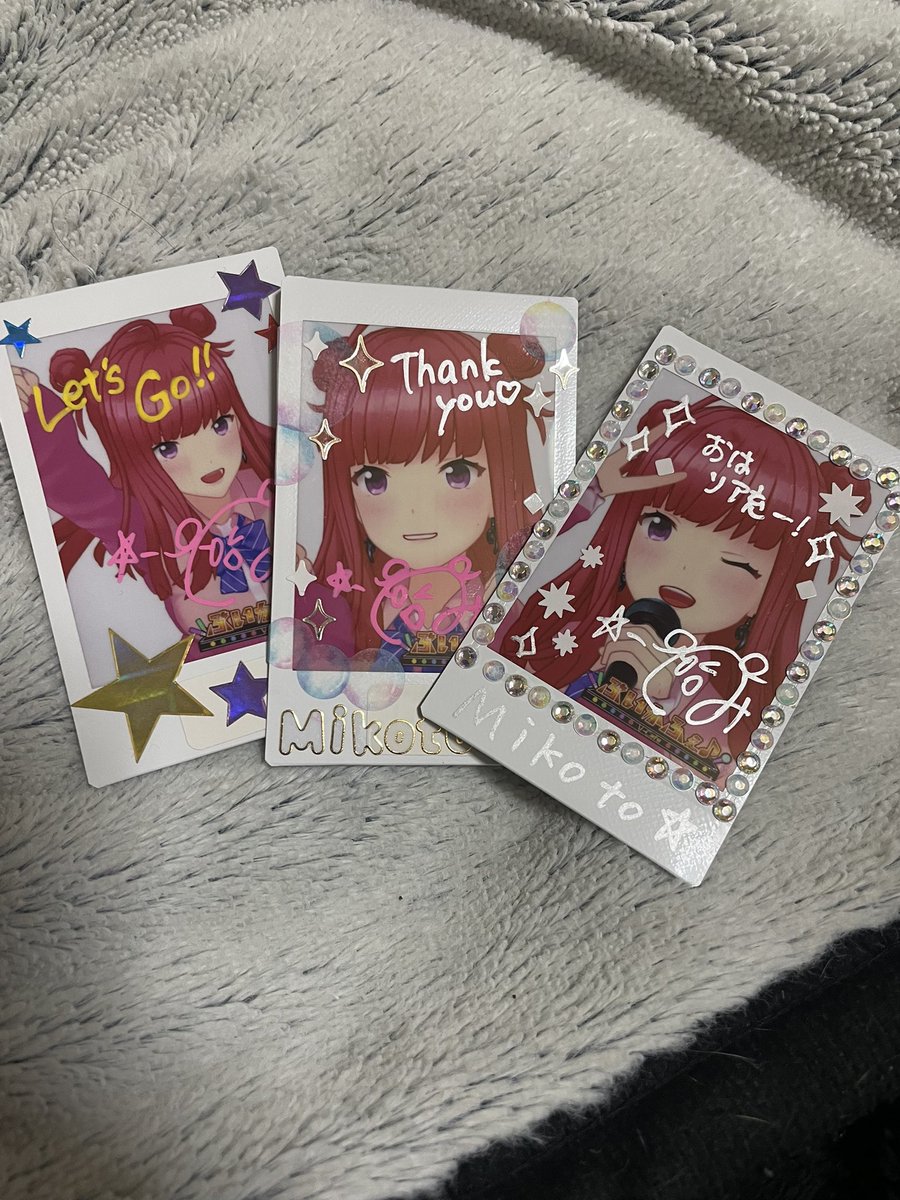 むんむん tweet media