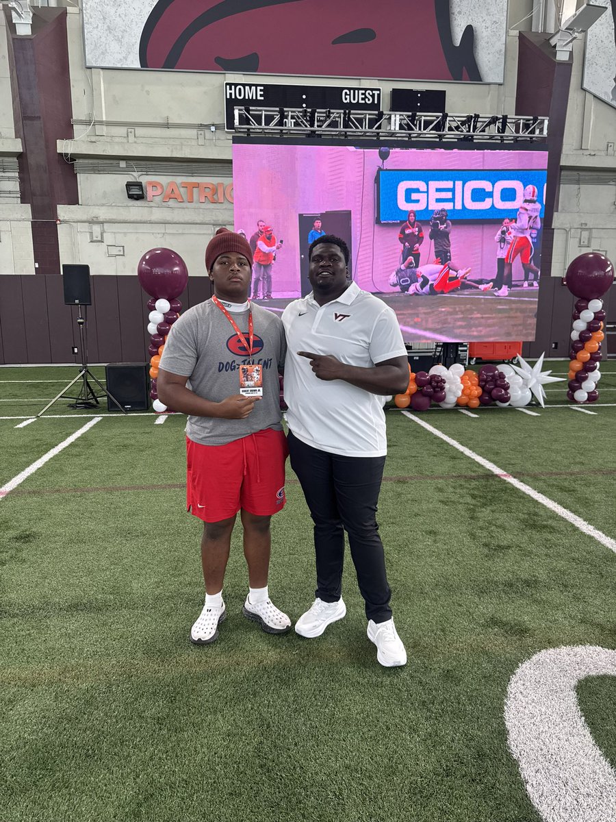 3 ⭐️ Robert Brown Jr. tweet media