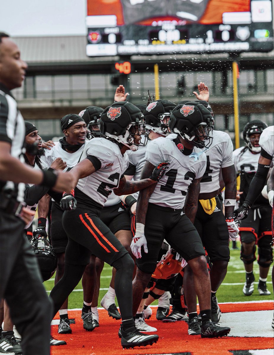 AStateFB's tweet image. The vision is clear👀
Spring Ball 12 ✅ 

#WolvesUp🐺