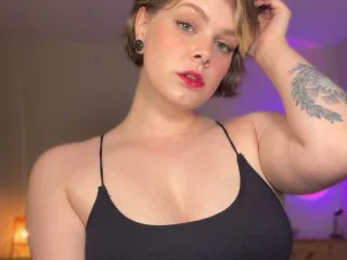 RTDoms's tweet image. Now is the time to submit. MissHarlow is online! femdomaddicts.com/cam/MissHarlow 

#AlphaFemale #ProDomme #LiveCam #ObeyGoddess #DominantGoddess