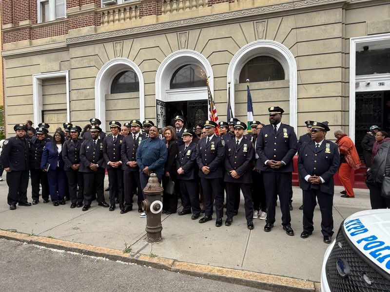 NYPD 73rd Precinct tweet media