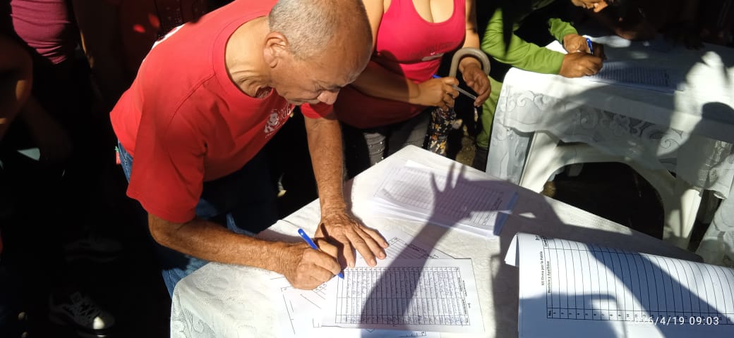 #TodasLasManosTodas porque #LaPatriaSeDefiende y #GirónEsHoy 
En #ProvinciaGranma #MiFirmaPorLaPatria