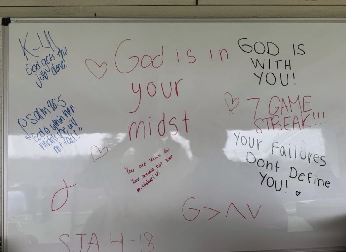 Nick Carillon tweet media