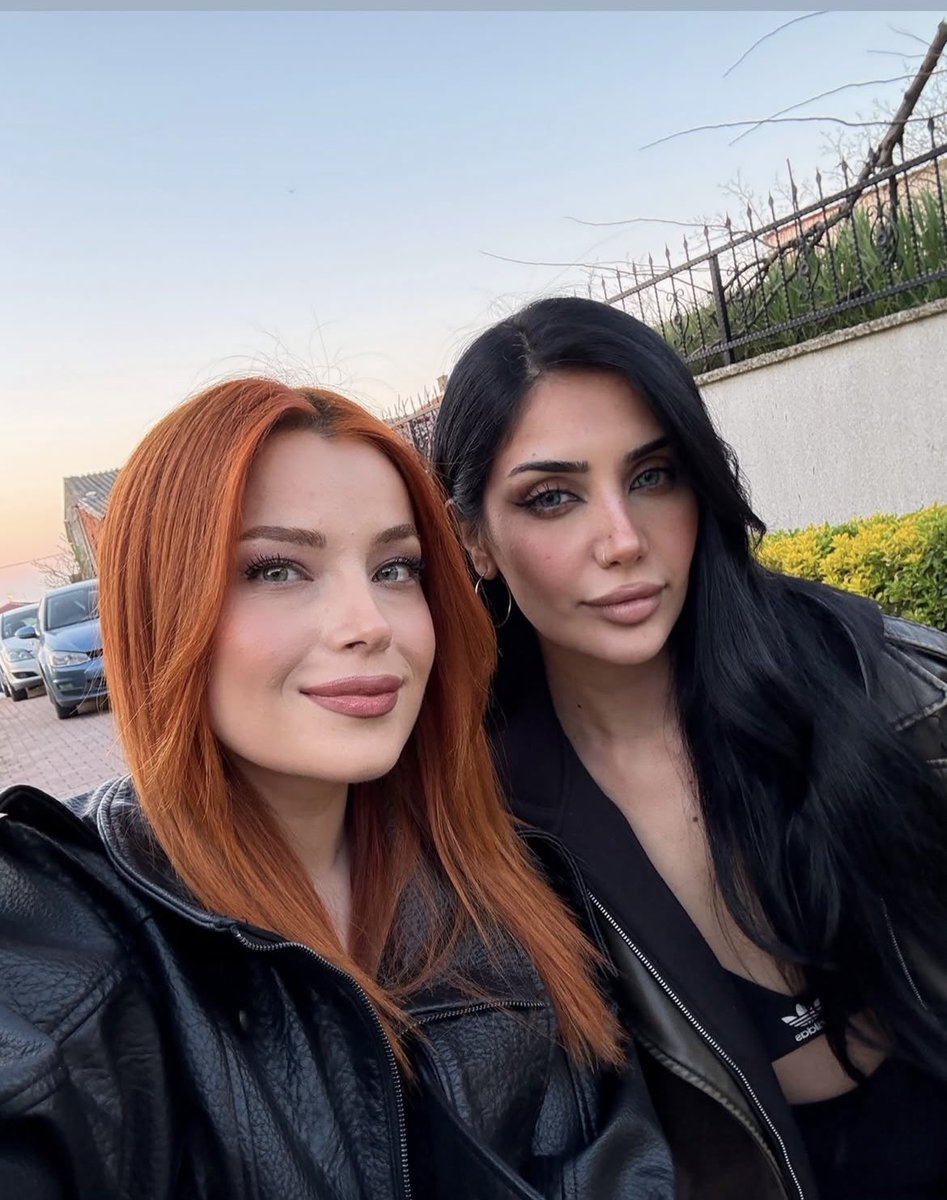 zikdsp's tweet image. Ekibin güzellik şaka mı müthişşşşşş bol bol video fotoğraf yayın vlog isteriz 🥹🥹🥹 #kısmetseolur #belbar #kerper