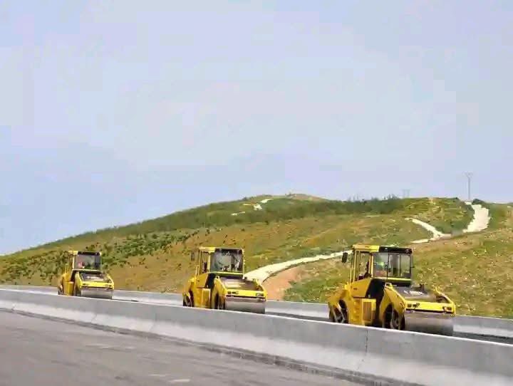 PerspectiveDZ's tweet image. [#Infrastructure][#Logistique] 

Avancement des travaux de la pénétrante devant relier le port en eau profonde de Djen-Djen à l’autoroute Est-Ouest