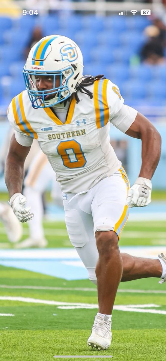 gilesguyy's tweet image. WR Jason Harris Jr went to Powerhouse HS (Corona Centennial HS)➡️DIVISION 2➡️Valley College➡️D1 Southern 

REAL DEVELOPMENT➡️EXPOSURE➡️ SCHOLARSHIPS 

#LeaveNoDoubt #ValleyUp