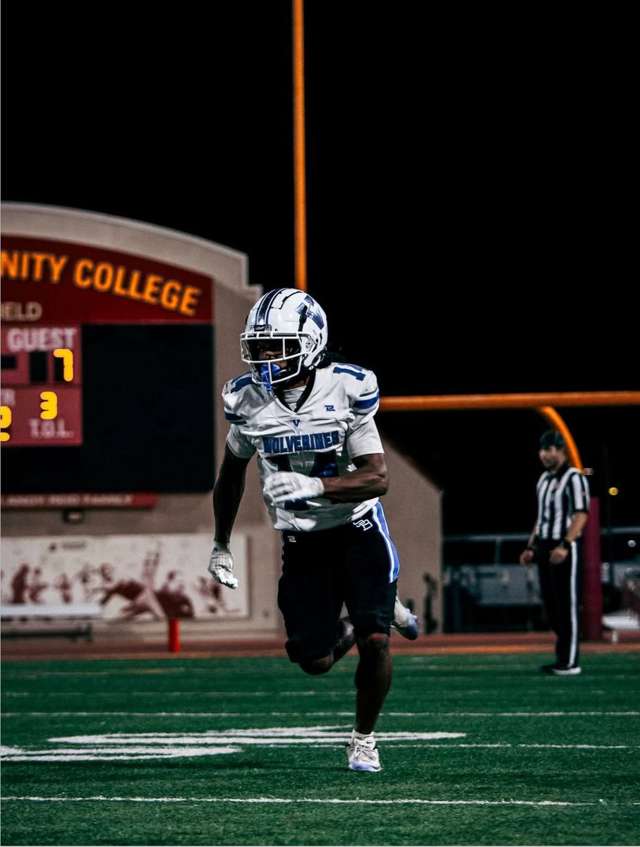 gilesguyy's tweet image. WR Jason Harris Jr went to Powerhouse HS (Corona Centennial HS)➡️DIVISION 2➡️Valley College➡️D1 Southern 

REAL DEVELOPMENT➡️EXPOSURE➡️ SCHOLARSHIPS 

#LeaveNoDoubt #ValleyUp