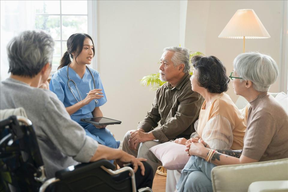 MENAFN's tweet image. Why Measuring Dignity Matters In Canada's Long-Term Care System #Measuring #Dignity #Matters #Canada's #Long-Term #Care #System #Vaccines #Pills #Doctor #Hospital #Pandemic dlvr.it/TS6dzl