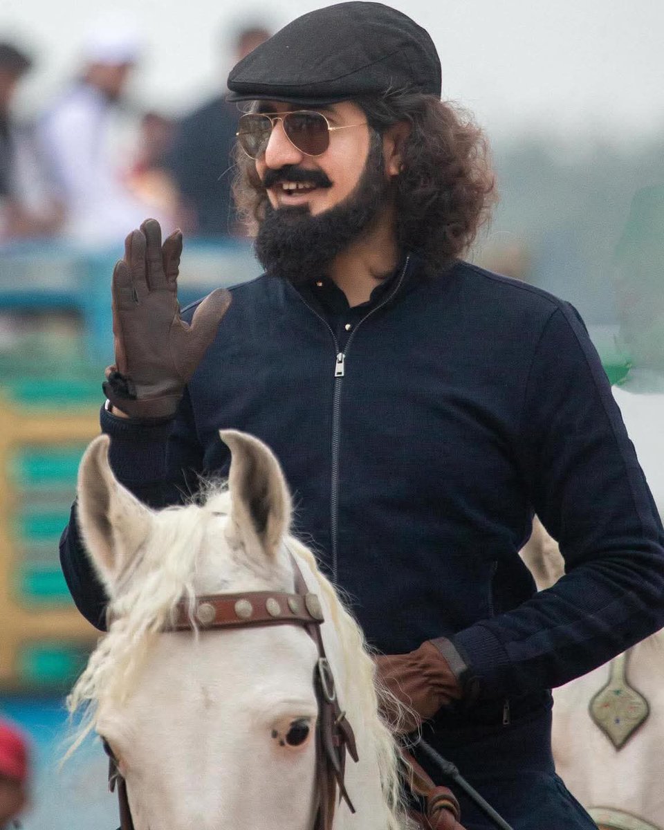 Thank you Sultan Sahib for dedicating your life to tent pegging, to Pakistan, to our youth and to our heritage! ITPF VP is just the latest reward! 🇵🇰🏇🌟
#SultanVicePresidentITPF #SultanRisesAgain #GreenFlagRisesAtITPF