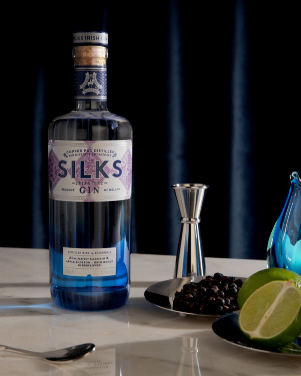 Silksgin's tweet image. Silks Irish Dry Gin is fresh, bright &amp;amp; beautifully balanced, the ideal gin for a classic gin &amp;amp; tonic, or more complex cocktails 🍸
Find out more at boanndistillery.ie or in person at Boann Distillery.

#IrishGin #Gin #CraftGin #GinLovers #Cocktails  boanndistillery.ie/our-spirits/si…