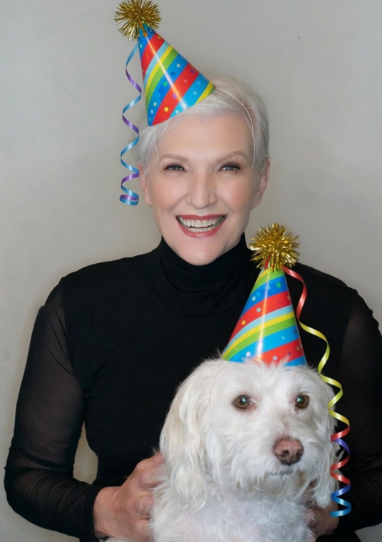 DelReyInu's tweet photo. Happy birthday @mayemusk ❤️❤️ https://t.co/8SHXv237do