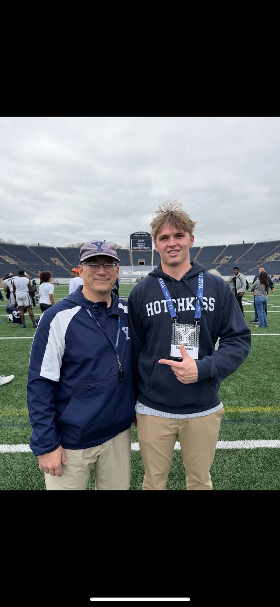 StuartAllard27's tweet photo. Had a great time at Yale Junior day yesterday. Thank you @StevenVashel for the invitation.
@yalefootball 
@coach_smcgowan 
@Coach_D_Quinn 
@HotchkissFtbl https://t.co/45KoGbd7s3
