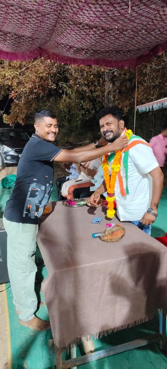 AnantPatel1Mla's tweet image. વાંસદા બોલે - કોંગ્રેસ જ જોઈએ
#Adivasi #vansda #Navsari #Adivasi #Anantpatel1Mla