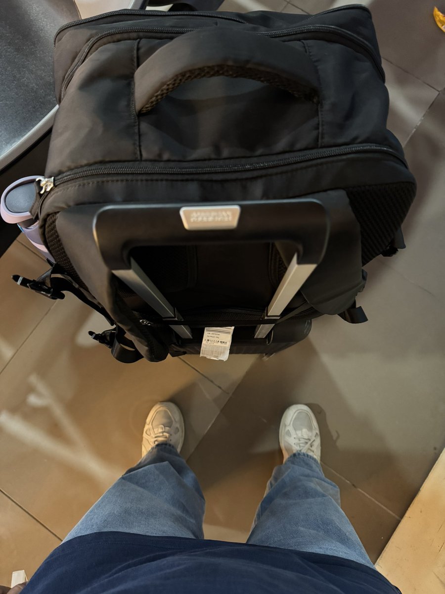 nlrmsw94's tweet photo. Safely Arrived… SDK-KUL https://t.co/fDbDEkSBgX
