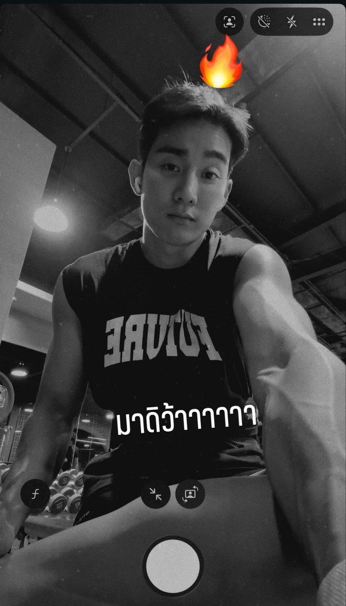 NSaturdayss's tweet image. แกก็ไปเล่นด้วยกันเลยดิว๊า
ให้สาววายนอนหลับฝันดี 
#forcebook #fforce_ #Kasibook