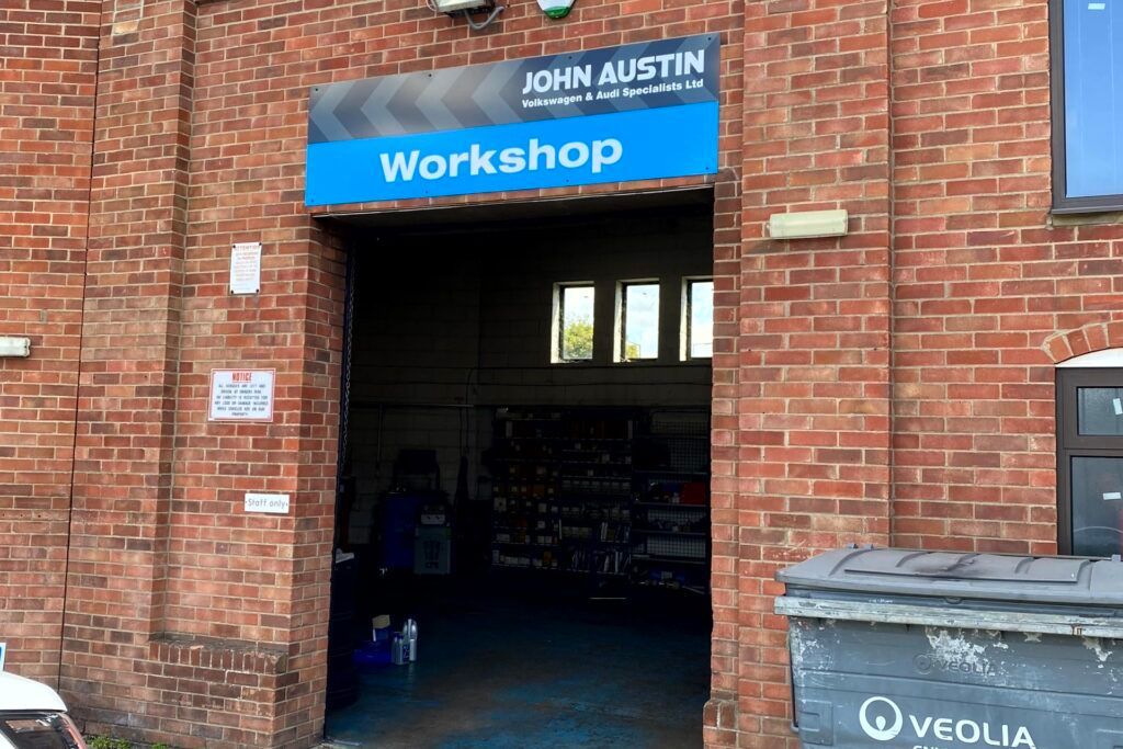 impact4signs's tweet image. First impressions matter. From fascia signs to box signs, Impact Signs helps your business get noticed. Click here for more info. im4s.uk/buildingsigns #ShopSigns #BusinessSigns #CorporateBranding
