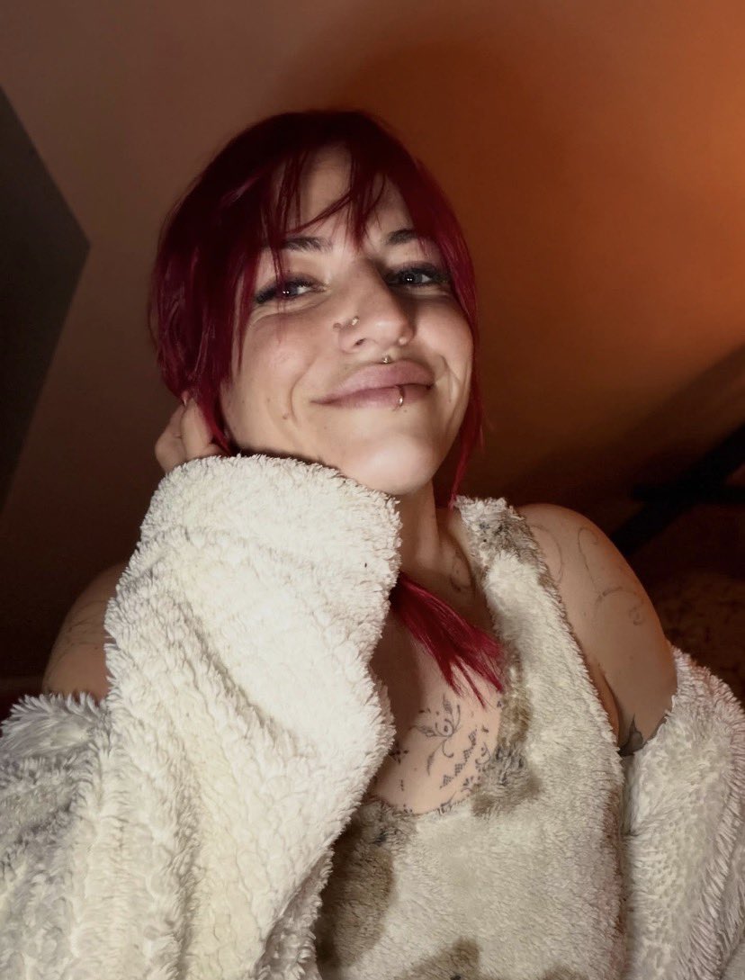 Adele🍓 tweet media