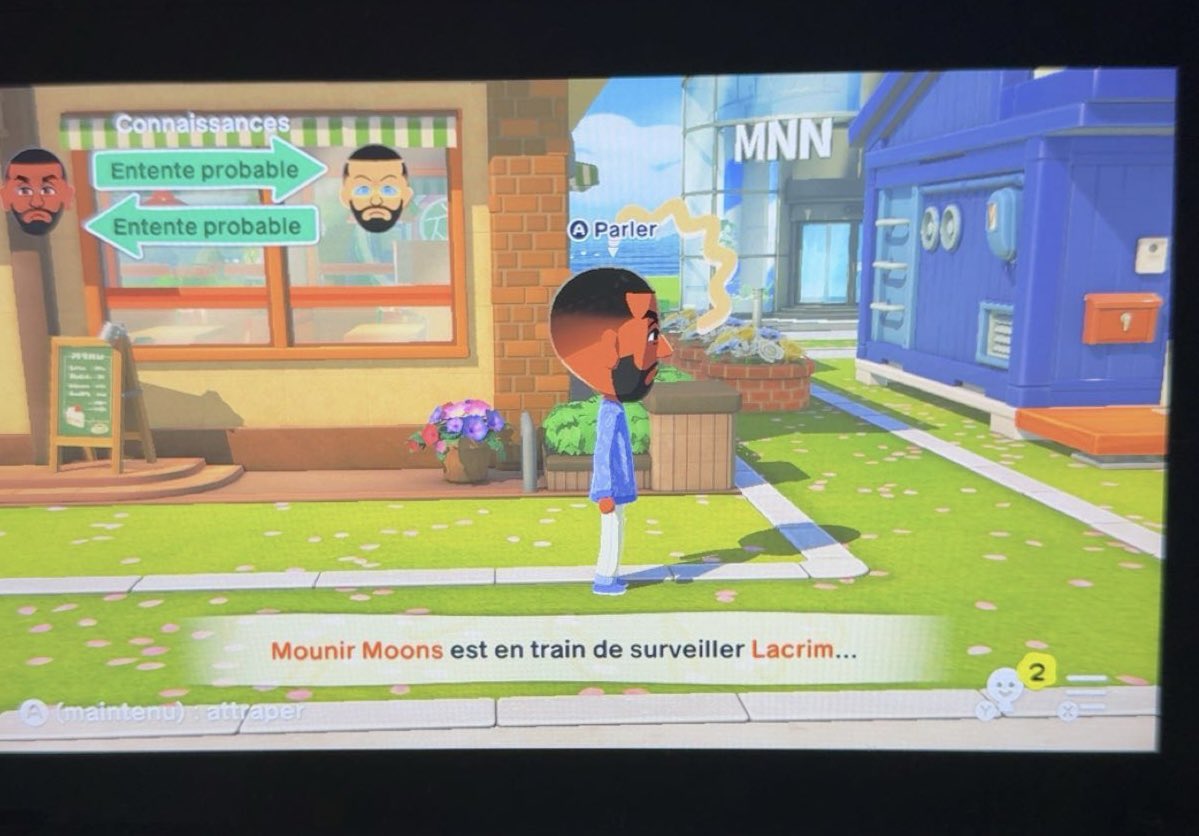 𑣲farah tweet media