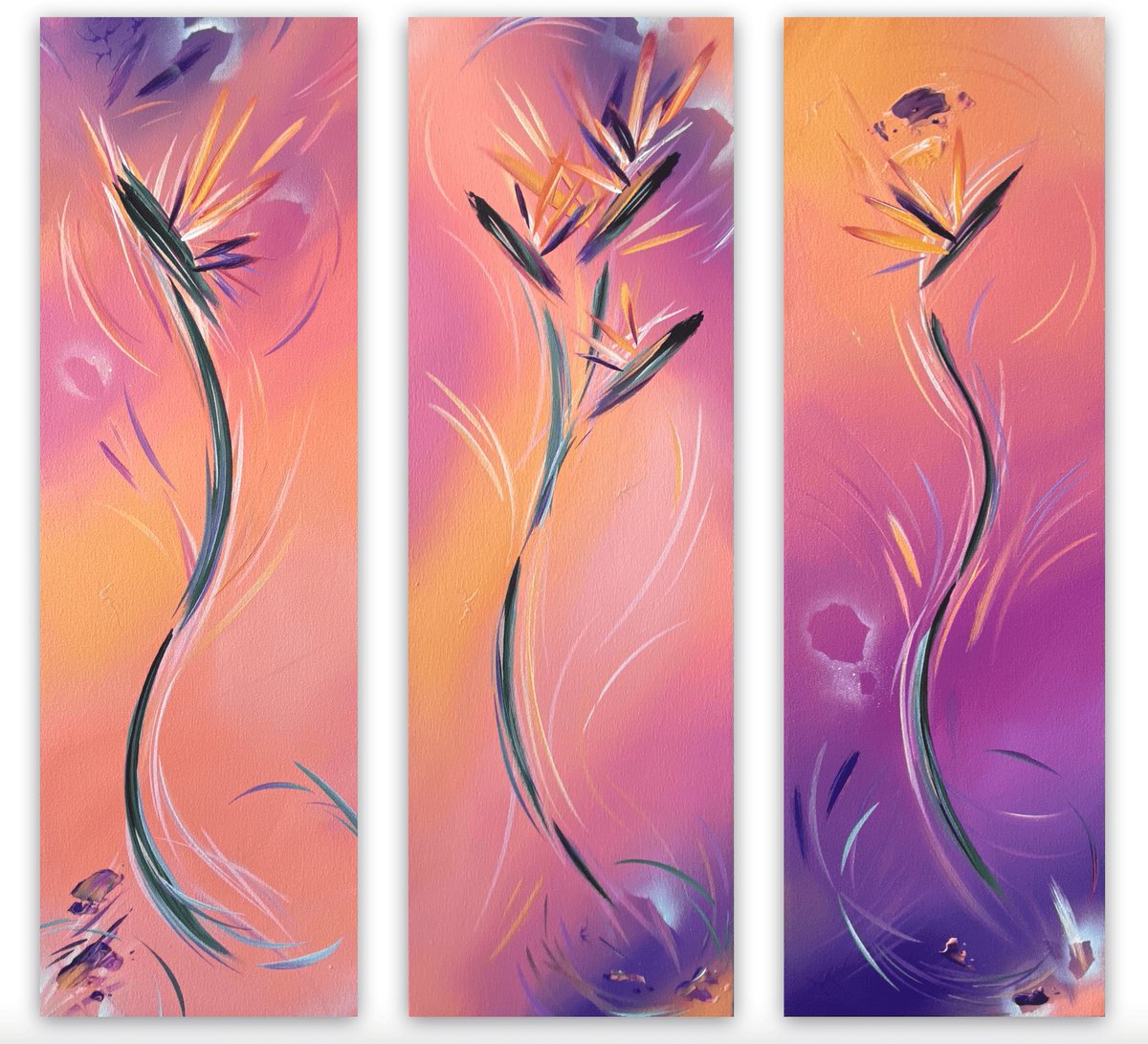 AcrylicAlchemy's tweet image. "Flight Into Paradise." This set is from my "Roots" collection. Two of these have found a forever home, but the one on the left is currently available at Sparks Gallery ❤️

#birdofparadise #flowerart #flowerpainting #sandiegoartist