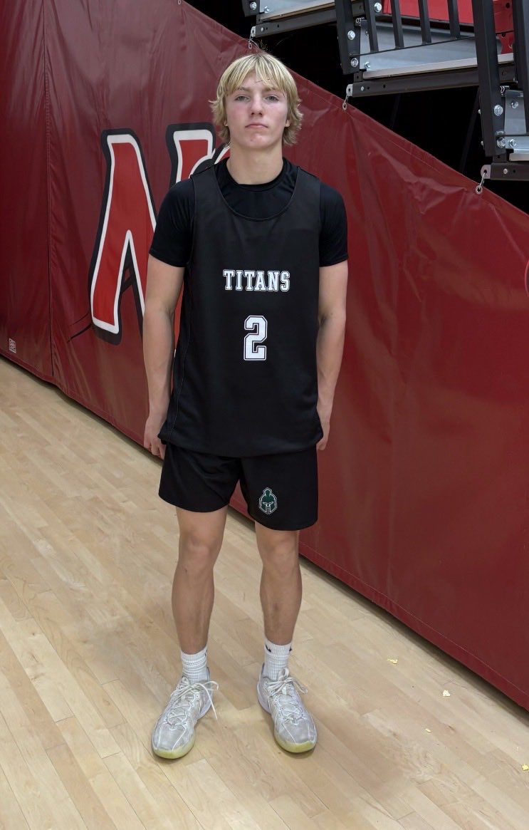 Coach Robinson tweet media