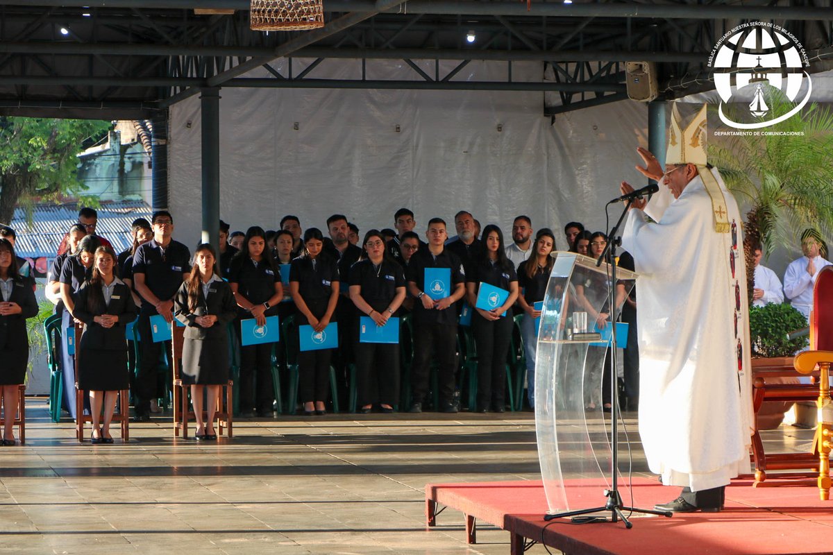 Basílica Santuario de Caacupé tweet media