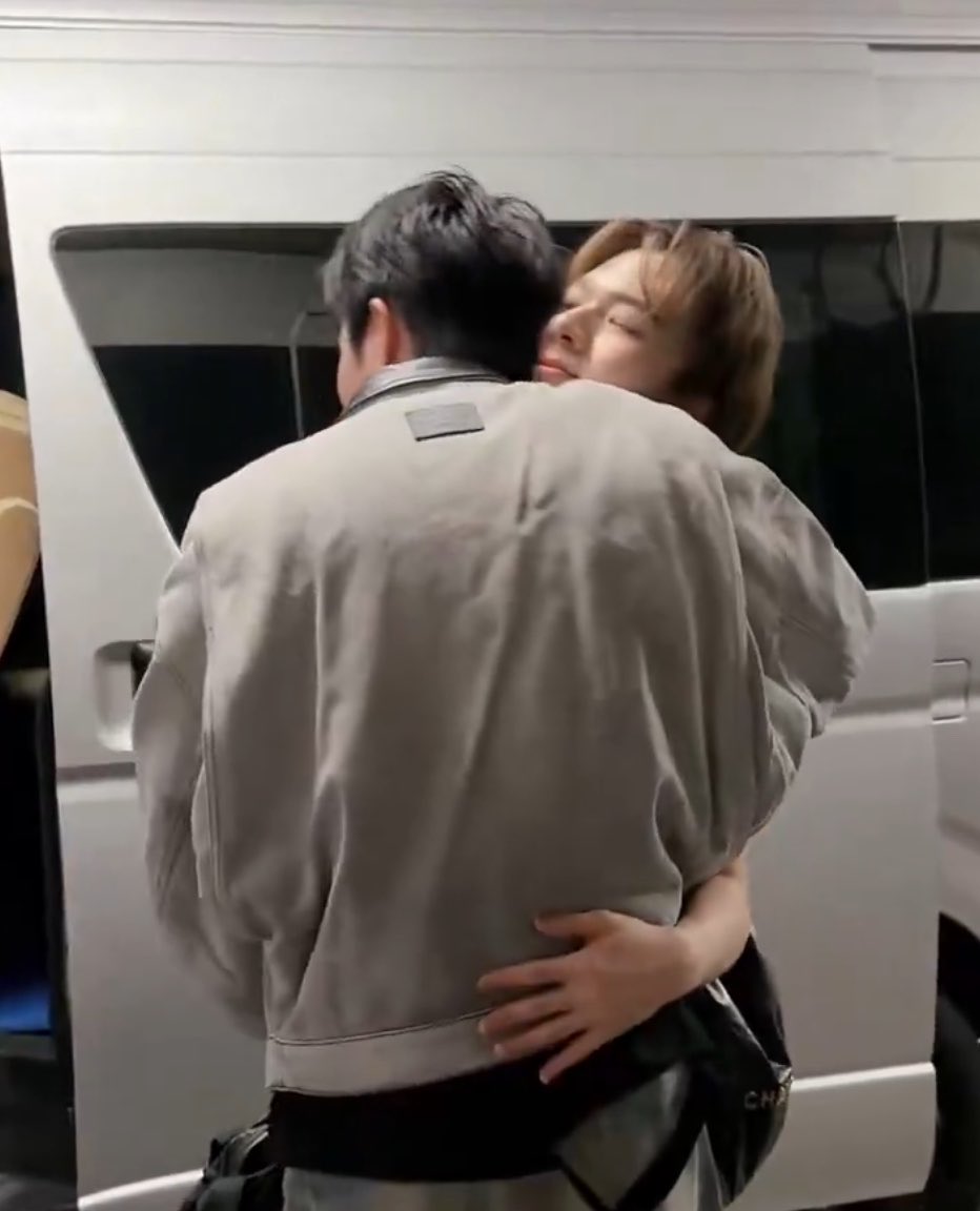 julfeb ♡ tweet media