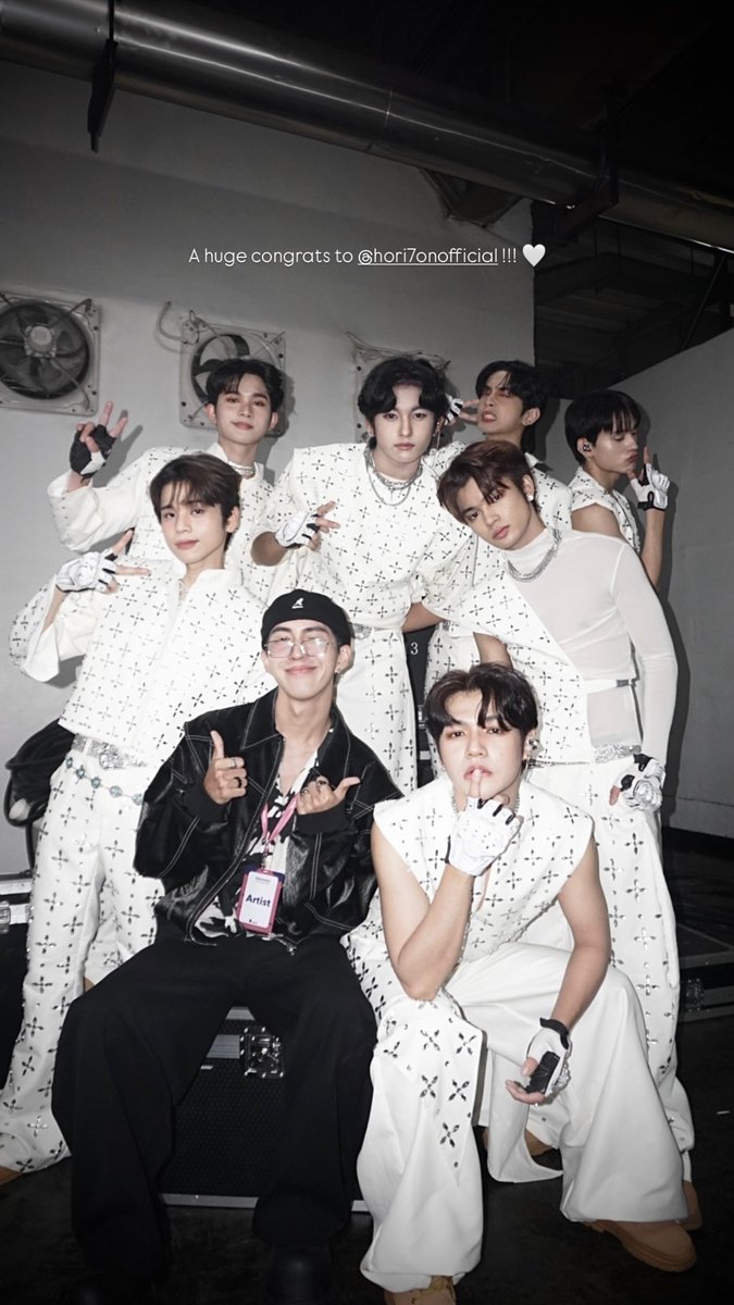 Vanilla Perfume ni Winston tweet media