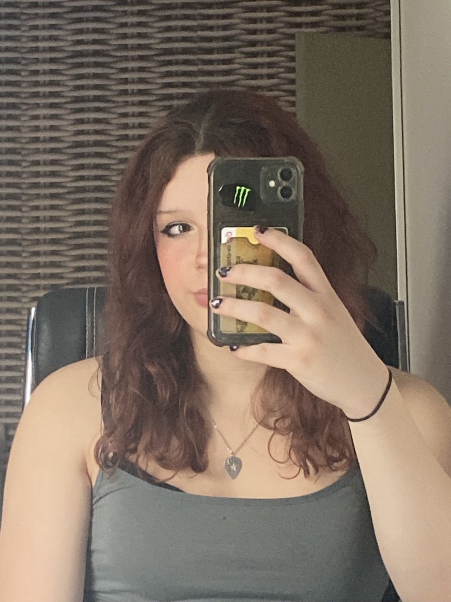 rosesnokia's tweet image. what’s #up #ladies and #men #too i guess