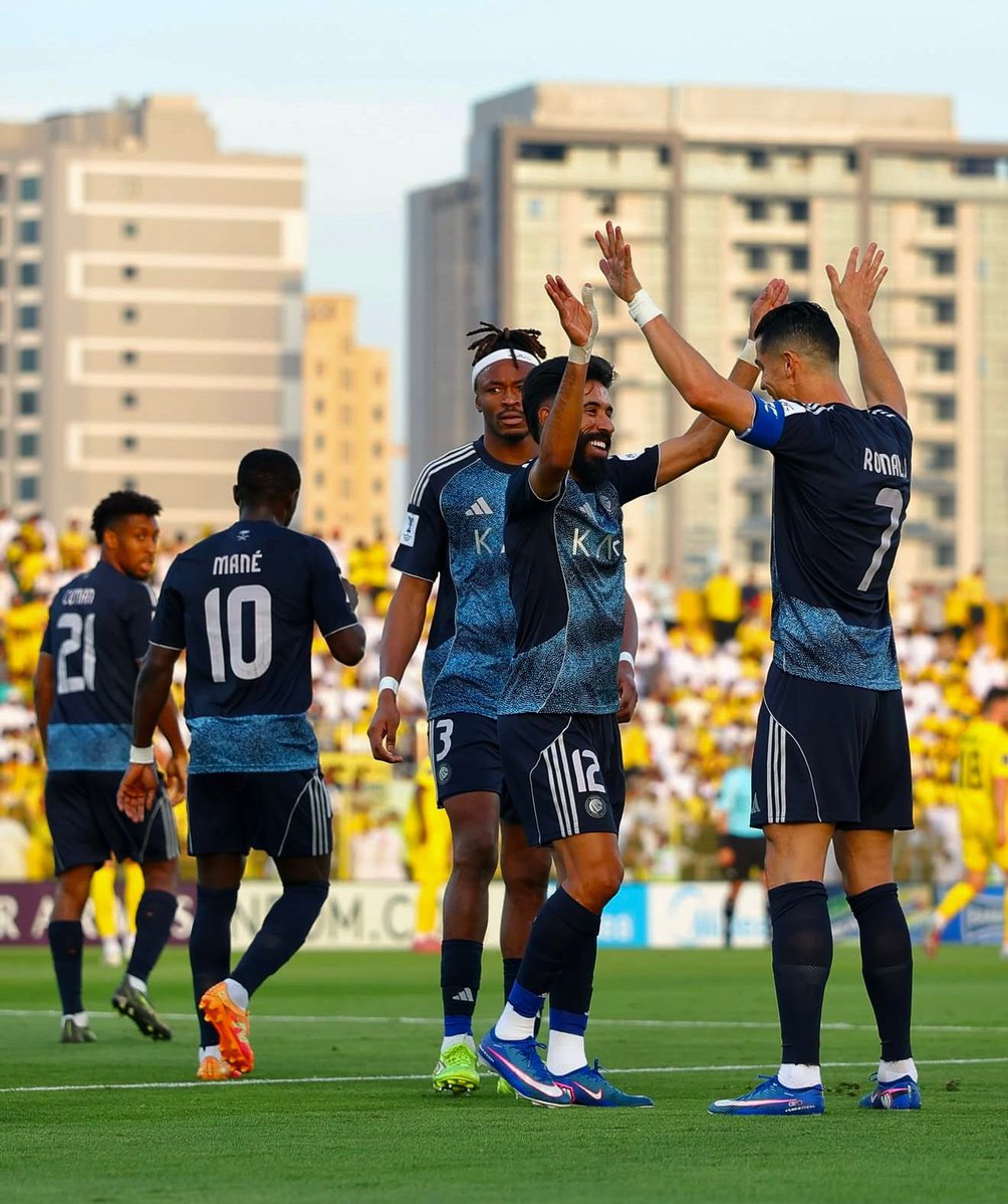 نواف بوشل tweet media